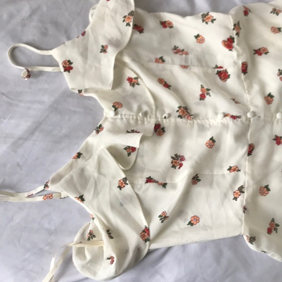 Romper - Picture 3 of 4